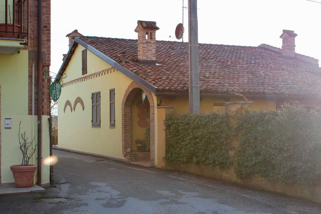 Bed and Breakfast Tra... Monti E Vigne à La Morra Extérieur photo