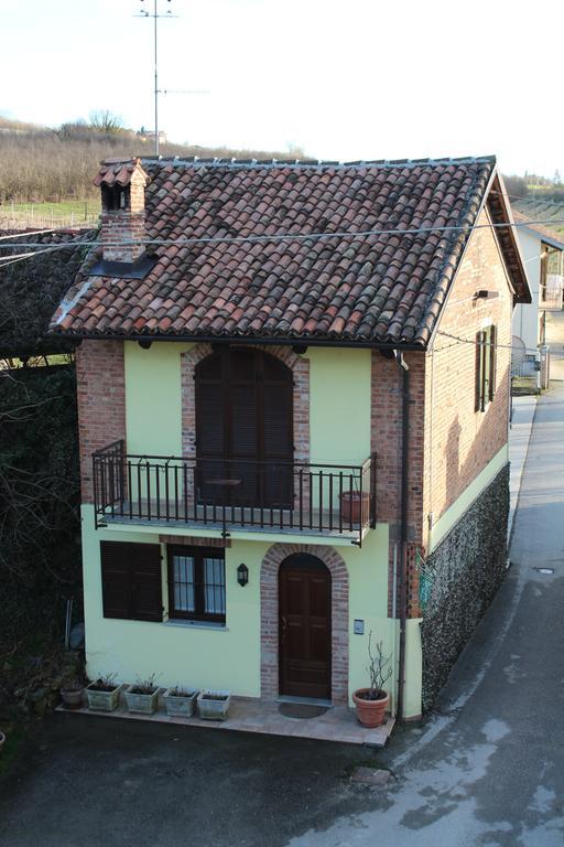 Bed and Breakfast Tra... Monti E Vigne à La Morra Extérieur photo