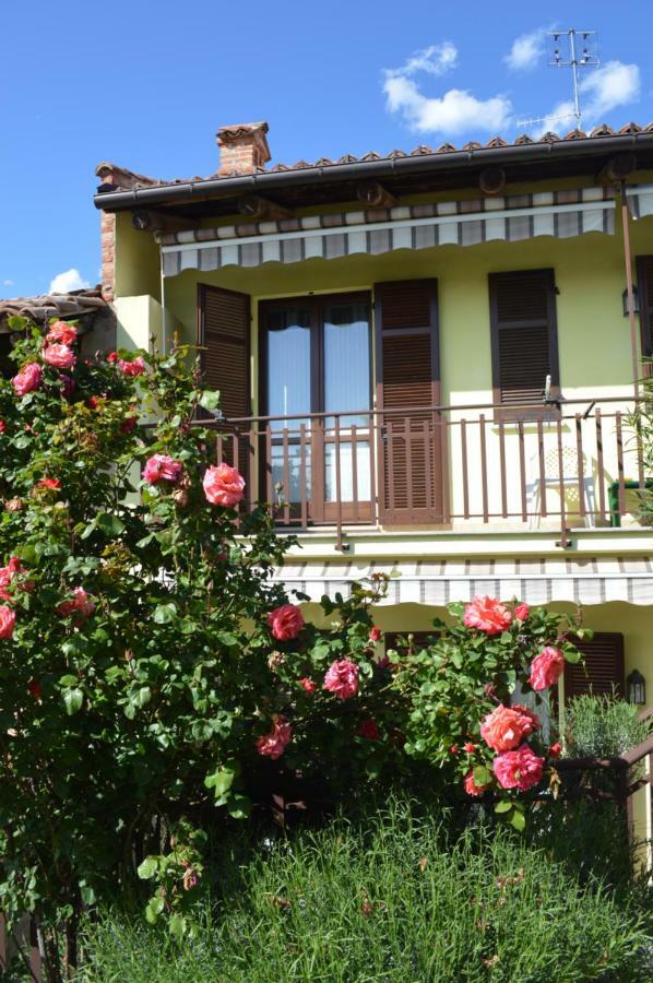 Bed and Breakfast Tra... Monti E Vigne à La Morra Extérieur photo